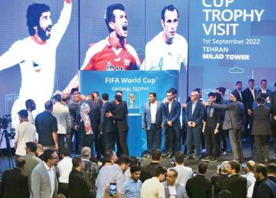 خاک عالم بر سر من! برای فوتبال آبرو می گردد؟ ، ایران توان چند دقیقه میزبانی از جام جهانی را هم نداشت!